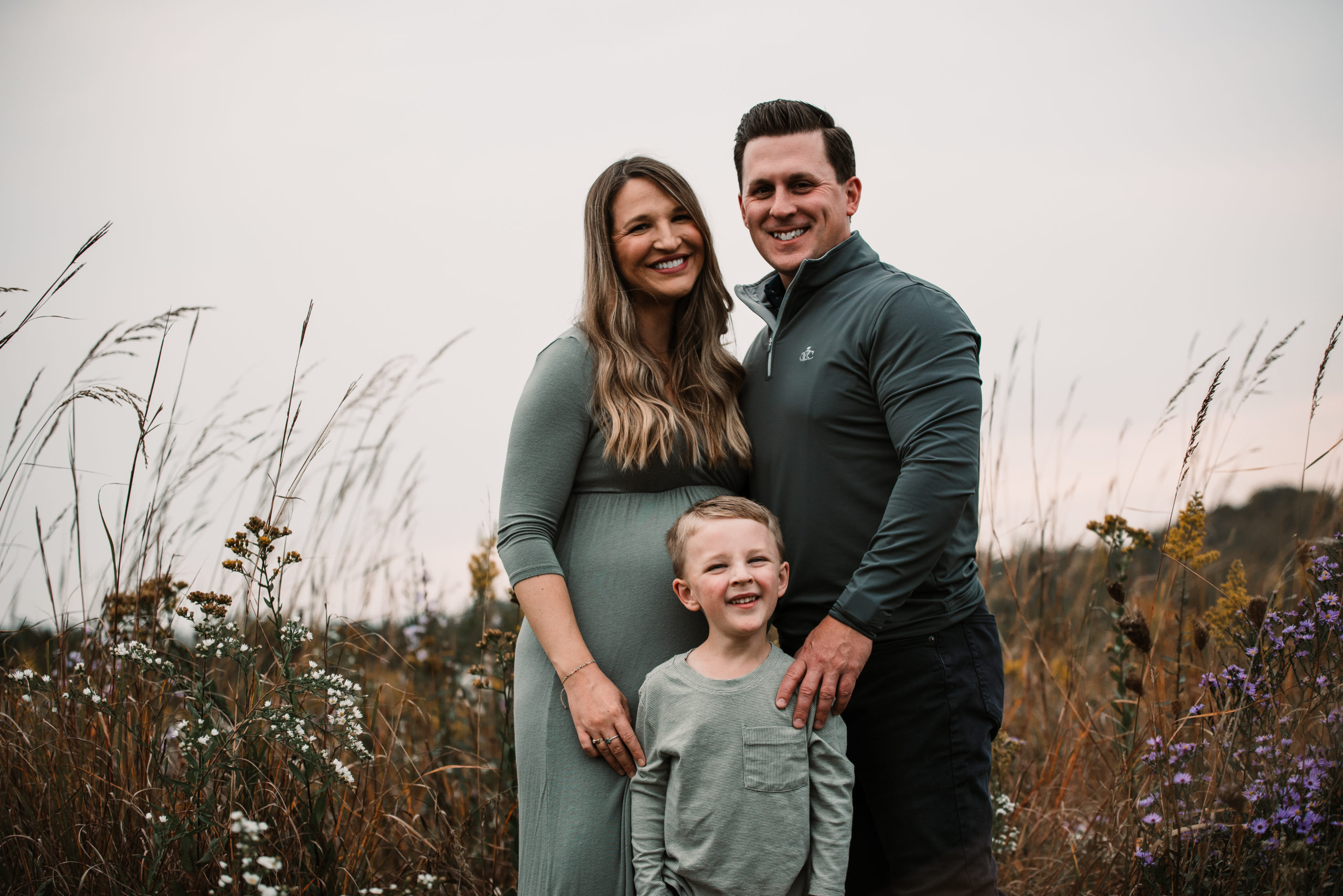 Midwest Wisconsin Family Maternity Session